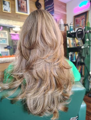 Cosmic&Crown Hair Salon