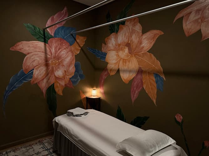 Seven's Spa & Massage