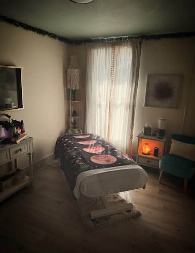 Balanced Breath Wellness - Located inside Muse Beauty Lounge